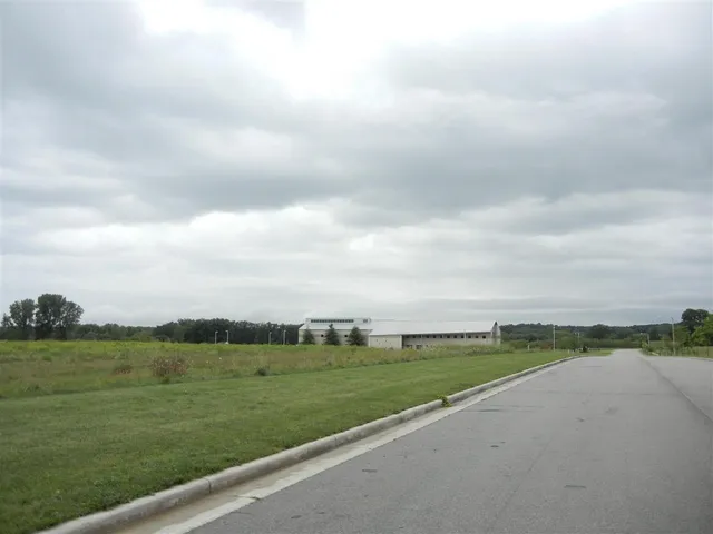 $866,844 | L4 Liuna, DeForest, WI 53532