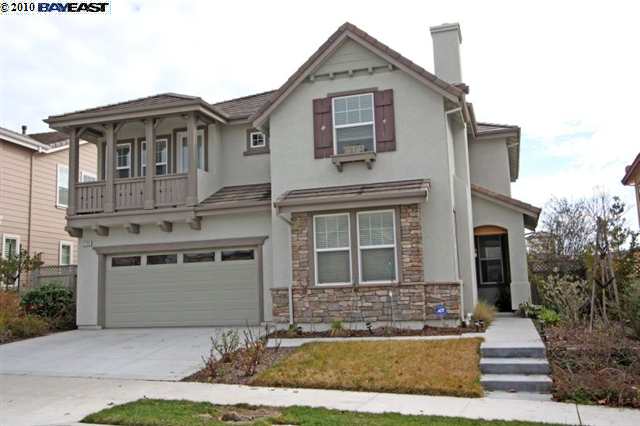 2736 Salisbury Way San Ramon, CA 94582 - Photo 1 of 1 a front view of a house with a yard