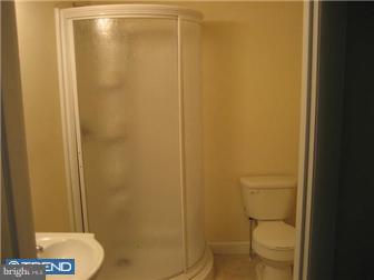 136 Lincoln Road Deptford, NJ 08090 - Photo 7 of 10 Gallery Image 7
