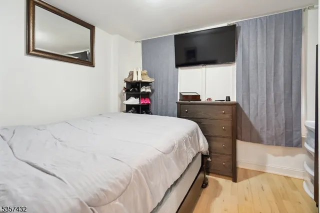 $575,000 | 234 LT Glenn Zamorski Drive, Elizabeth Port, NJ 07206