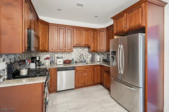 $575,000 | 234 LT Glenn Zamorski Drive, Elizabeth Port, NJ 07206