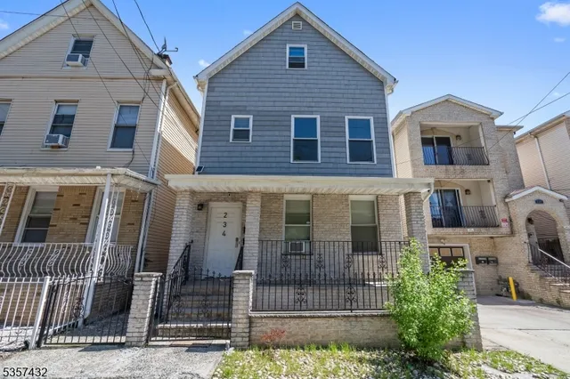 $575,000 | 234 LT Glenn Zamorski Drive, Elizabeth Port, NJ 07206
