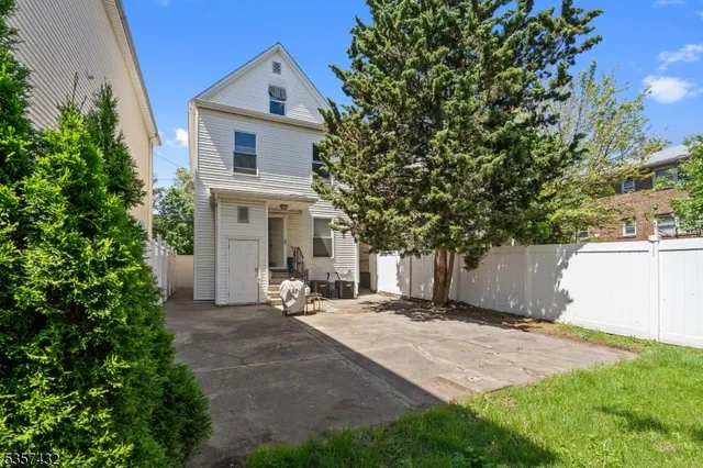 $575,000 | 234 LT Glenn Zamorski Drive, Elizabeth Port, NJ 07206