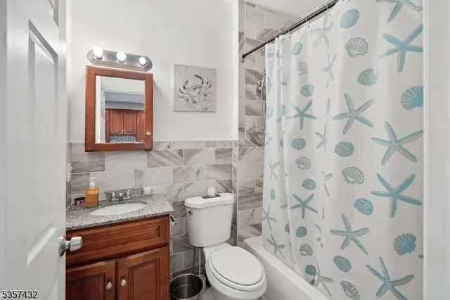 $575,000 | 234 LT Glenn Zamorski Drive, Elizabeth Port, NJ 07206