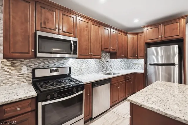 $575,000 | 234 LT Glenn Zamorski Drive, Elizabeth Port, NJ 07206