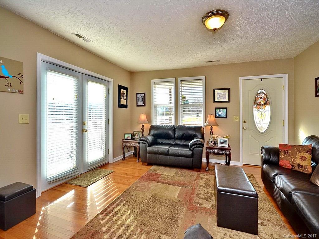 2 Warner Road Canton, NC 28716 - Photo 6 of 14