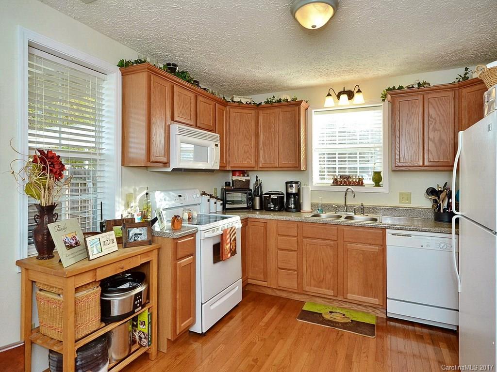 2 Warner Road Canton, NC 28716 - Photo 8 of 14