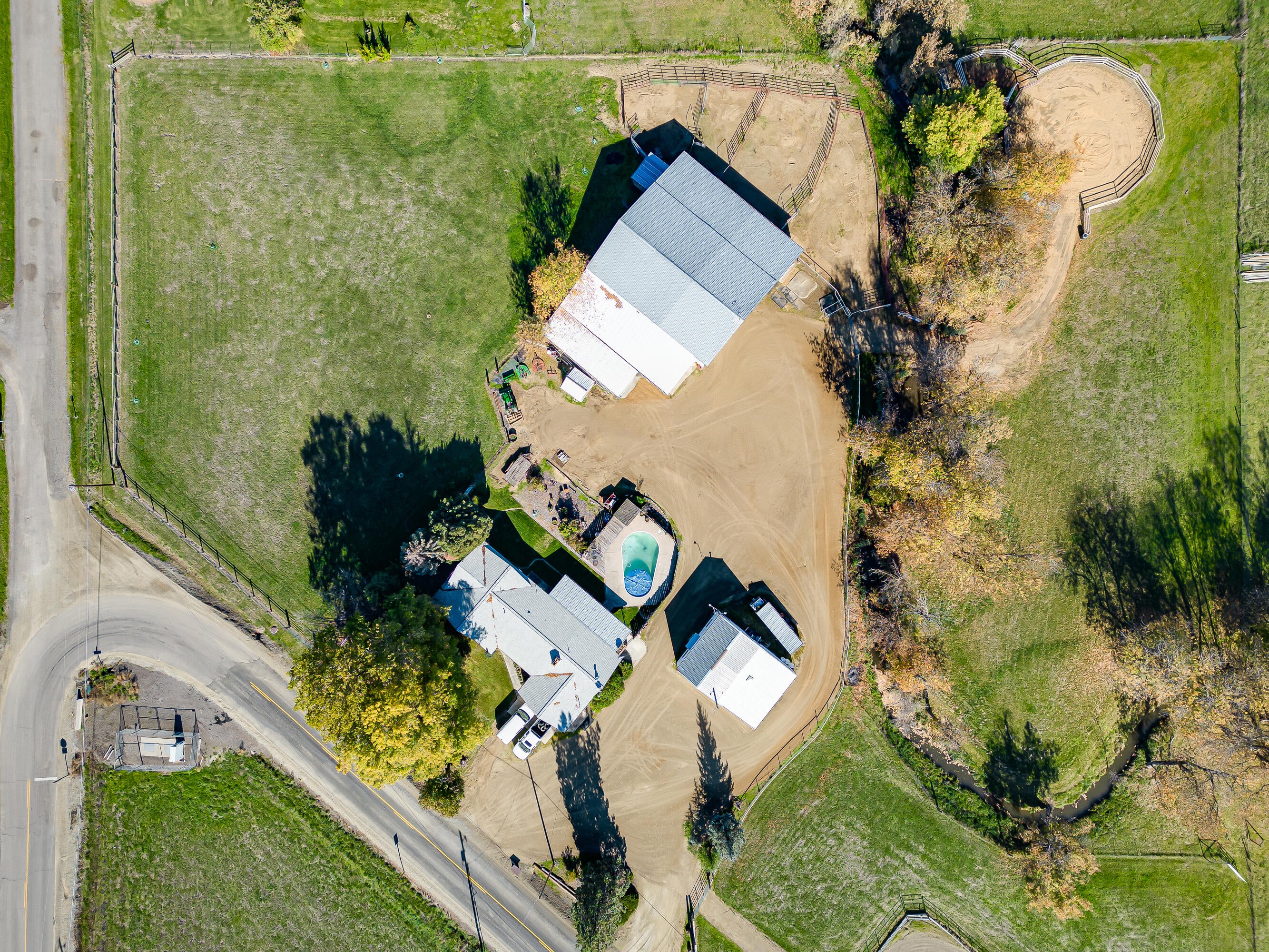 778 West Justice Road Central Point, OR 97502 - Photo 42 of 52 41