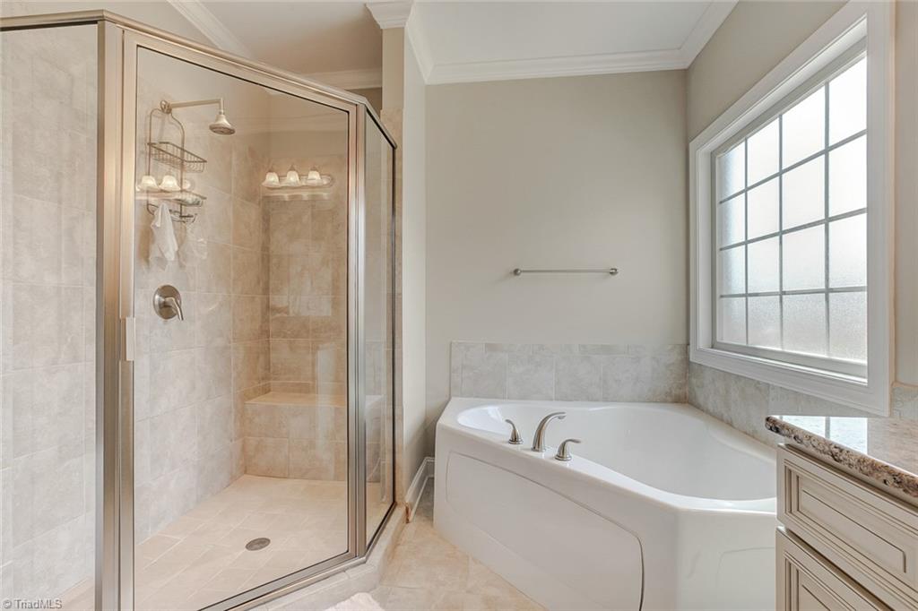 2241 Renaissance Lane High Point, NC 27262 - Photo 17 of 25 Gallery Image 17