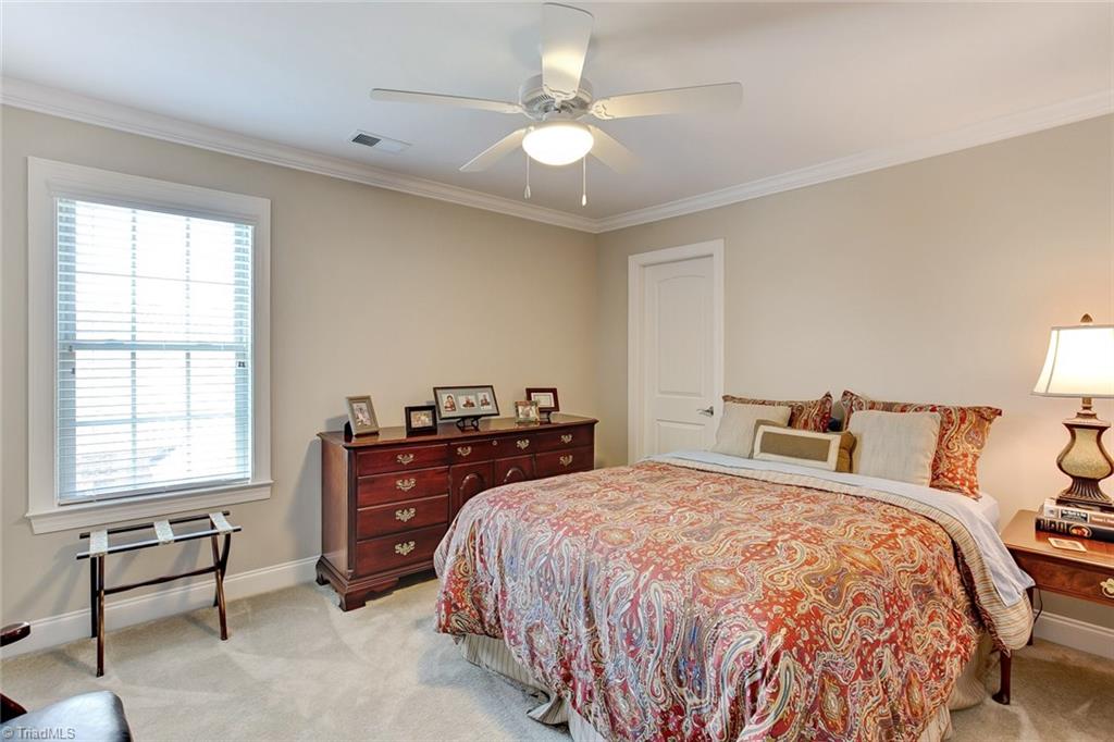 2241 Renaissance Lane High Point, NC 27262 - Photo 18 of 25 Gallery Image 18