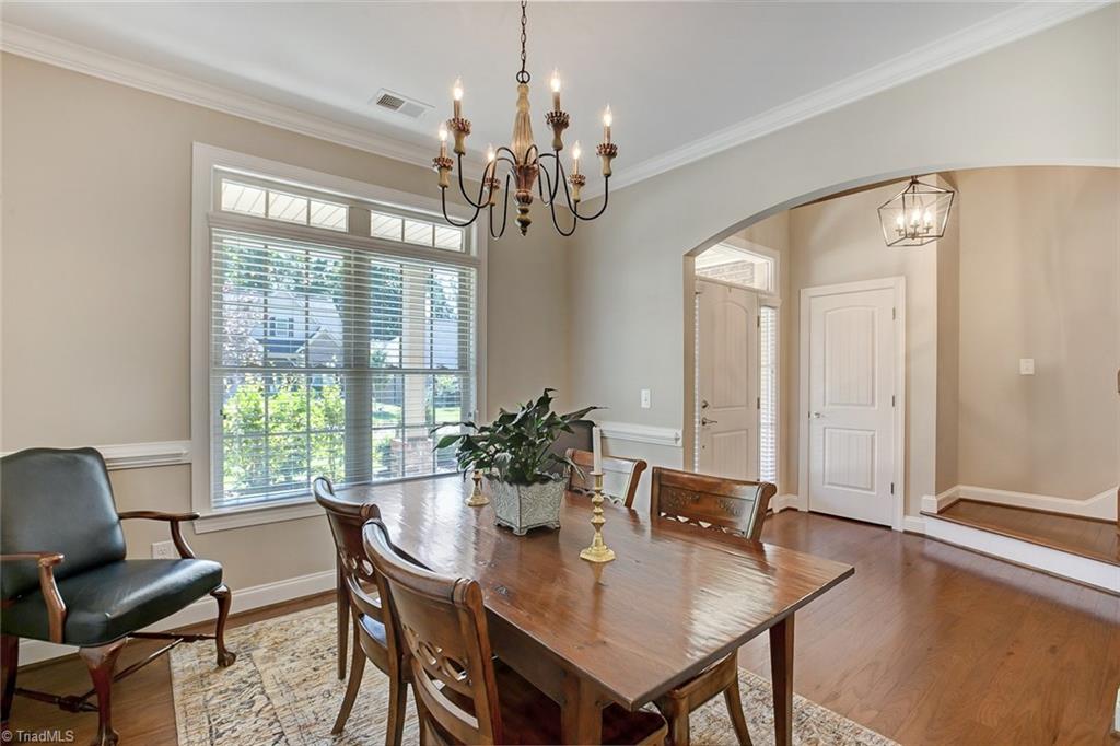 2241 Renaissance Lane High Point, NC 27262 - Photo 4 of 25 Gallery Image 4