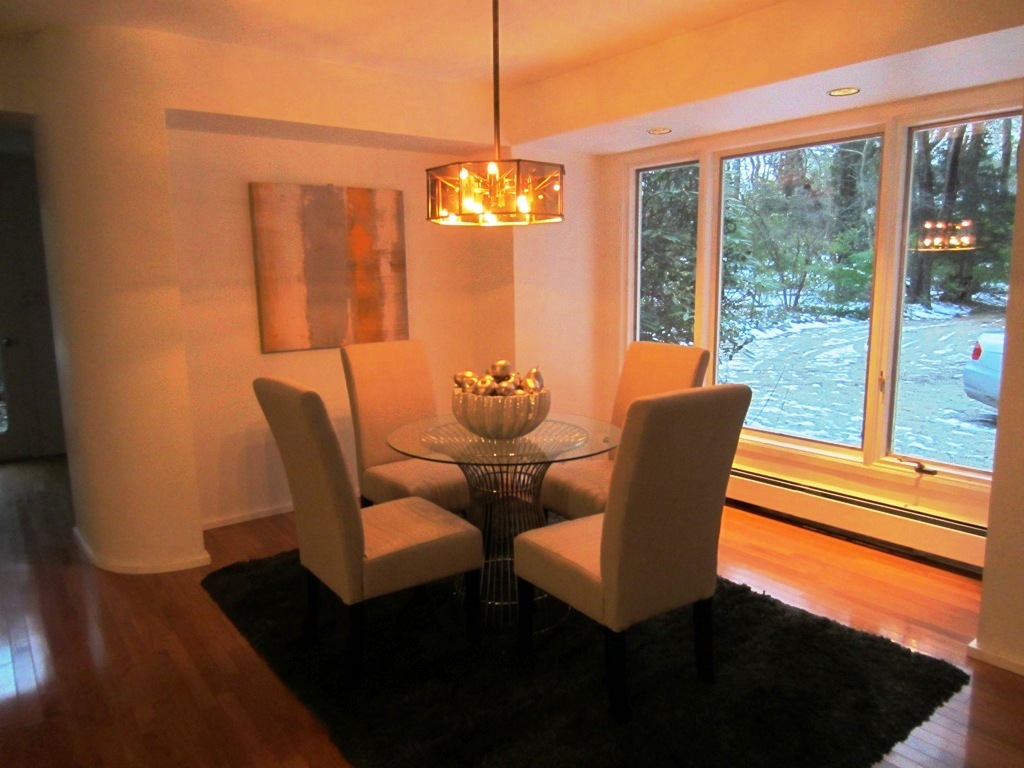 45 R Old Farm Road Darien, CT 06820 - Photo 7 of 16 a dining room with furniture and window