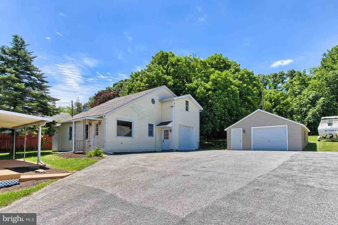 1140 Delta Road Red Lion, PA 17356 - Photo 3 of 25