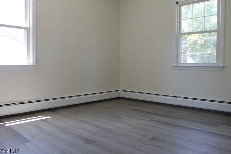 23 House Road Morristown, NJ 07960 - Photo 4 of 24