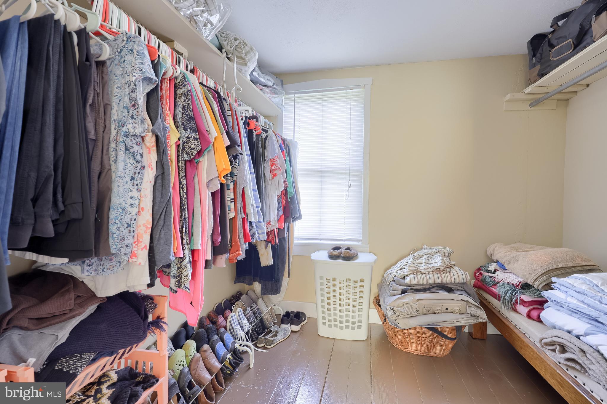 618 Owl Hill Road Lititz, PA 17543 - Photo 25 of 47 Walk in closet