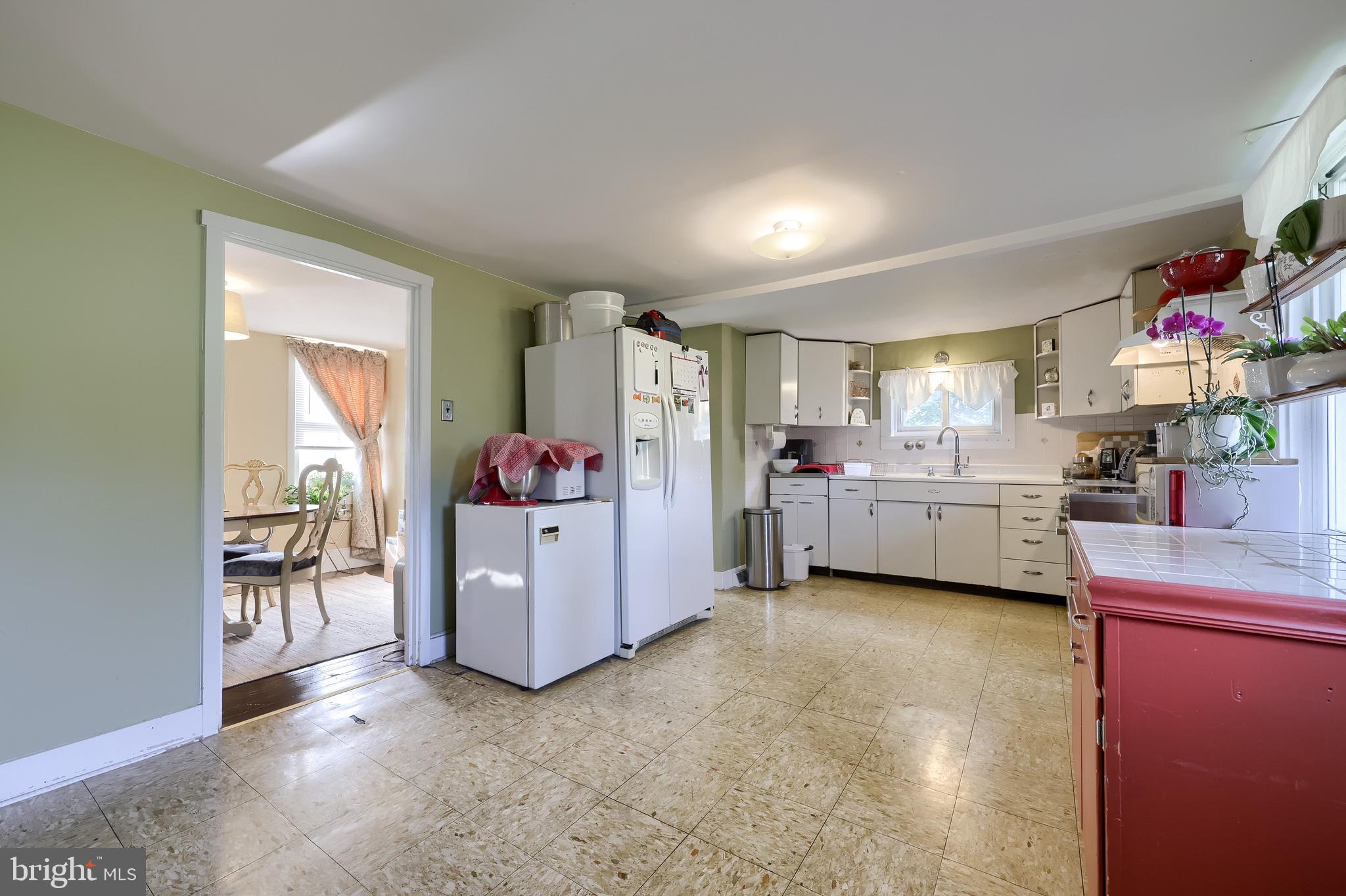 618 Owl Hill Road Lititz, PA 17543 - Photo 6 of 47 Kitchen
