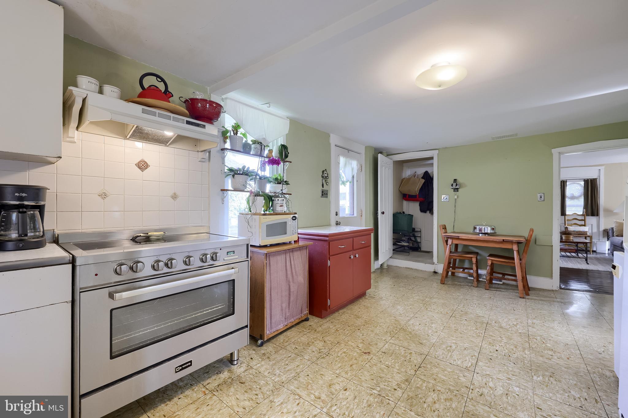 618 Owl Hill Road Lititz, PA 17543 - Photo 7 of 47 Kitchen