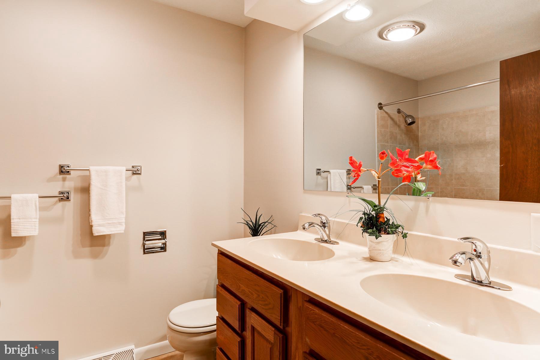3202 Ridgeway Road Harrisburg, PA 17109 - Photo 18 of 36 Gallery Image 18