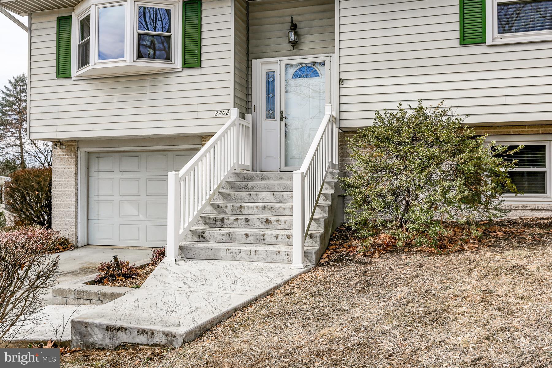 3202 Ridgeway Road Harrisburg, PA 17109 - Photo 3 of 36 Gallery Image 3