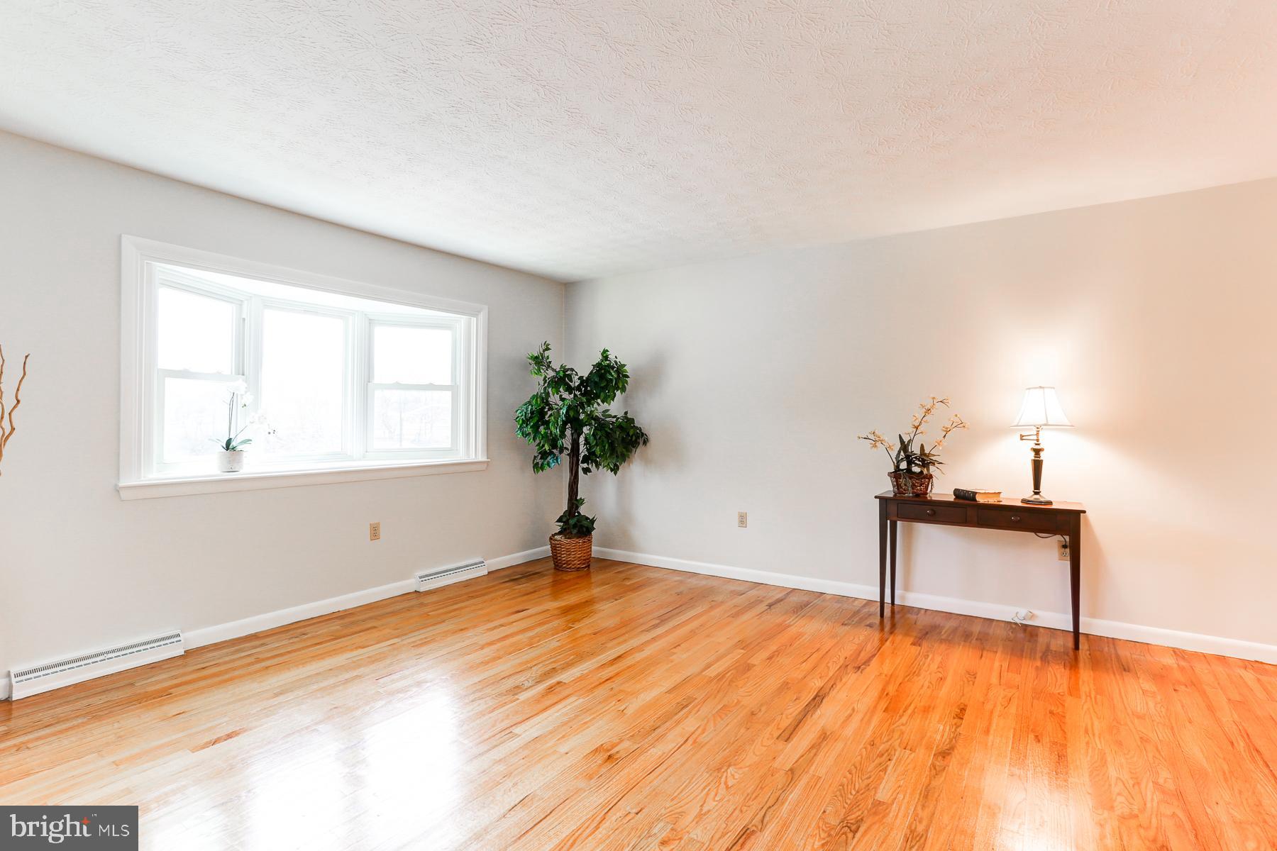 3202 Ridgeway Road Harrisburg, PA 17109 - Photo 5 of 36 Gallery Image 5