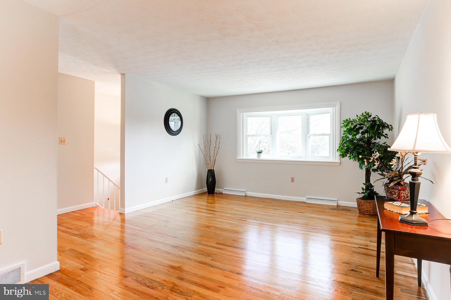3202 Ridgeway Road Harrisburg, PA 17109 - Photo 8 of 36 Gallery Image 8