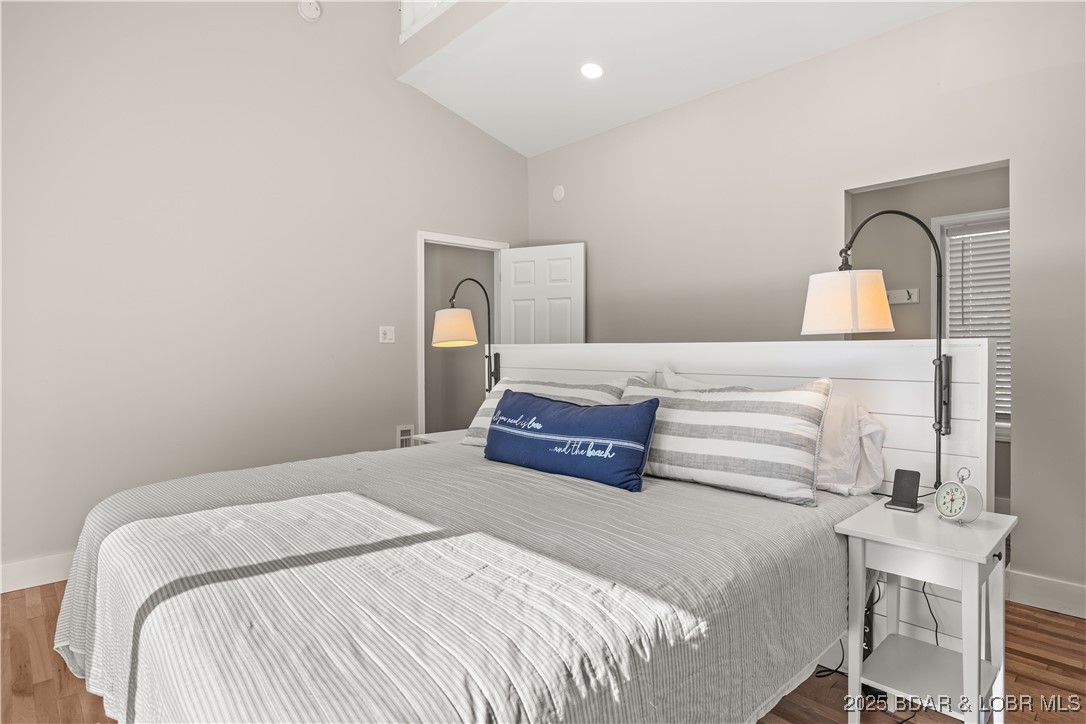 48 Lake Village Road Eldon, MO 65026 - Photo 15 of 44