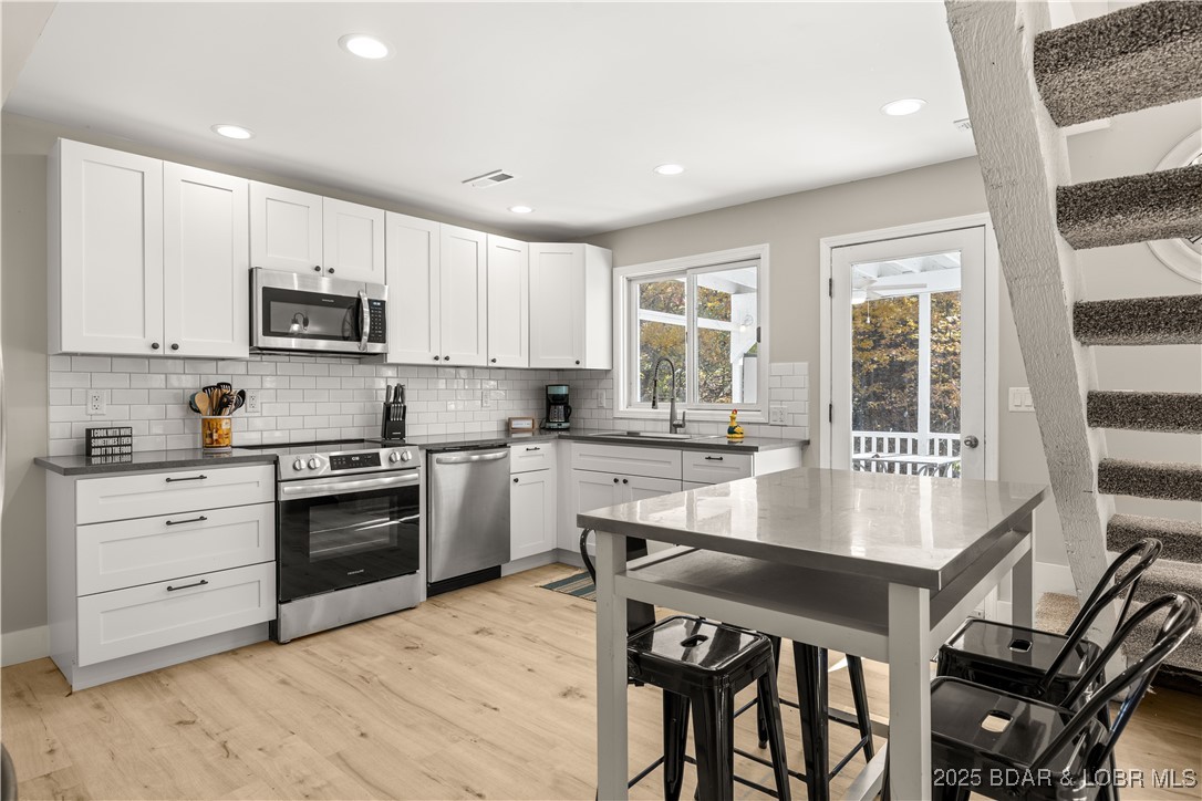 48 Lake Village Road Eldon, MO 65026 - Photo 24 of 44