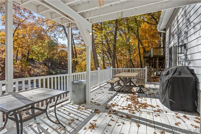 $499,000 | 48 Lake Village Road, Eldon, MO 65026