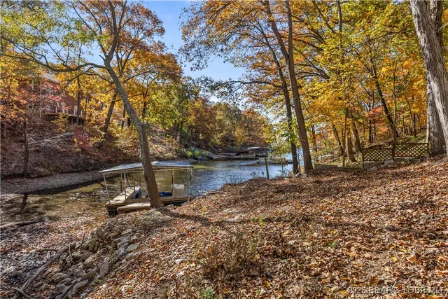 $499,000 | 48 Lake Village Road, Eldon, MO 65026