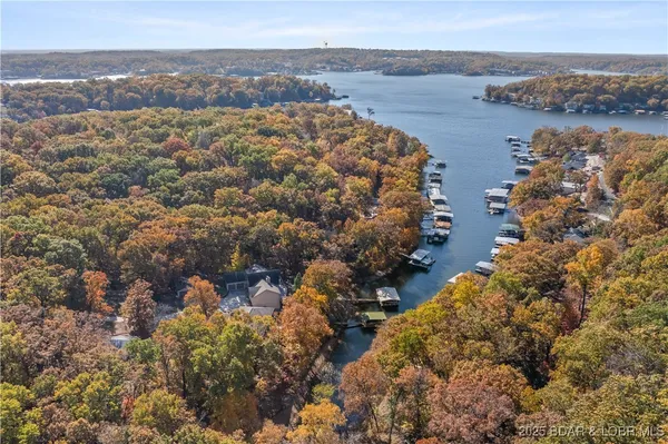 $499,000 | 48 Lake Village Road, Eldon, MO 65026