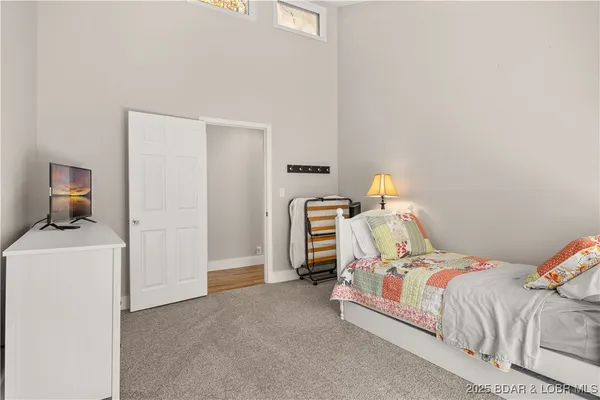 $499,000 | 48 Lake Village Road, Eldon, MO 65026