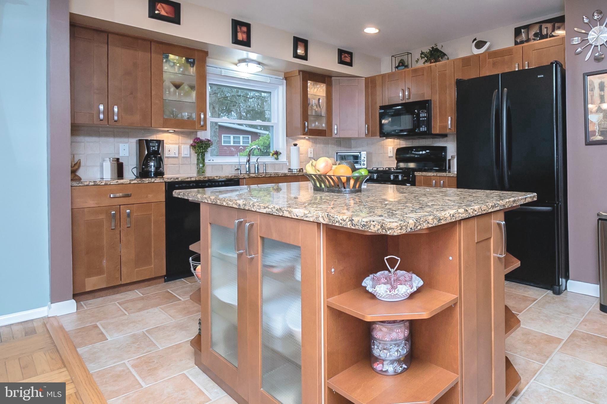 1513 Fresno Road Wilmington, DE 19803 - Photo 2 of 30 Kitchen