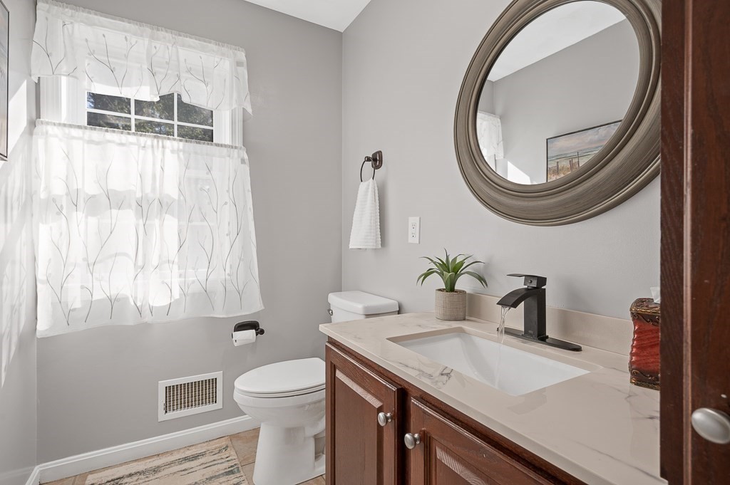 32 Powers Road Westford, MA 01886 - Photo 8 of 24 Gallery Image 8