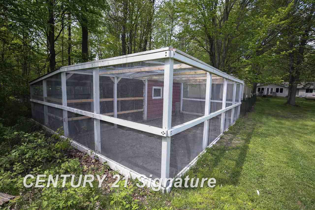 1890 East Brooks Road Midland, MI 48640 - Photo 43 of 53