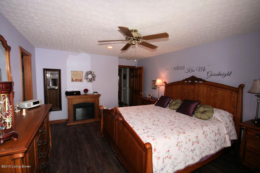 1241 Young Road Caneyville, KY 42721 - Photo 24 of 35 19 200 Young Rd