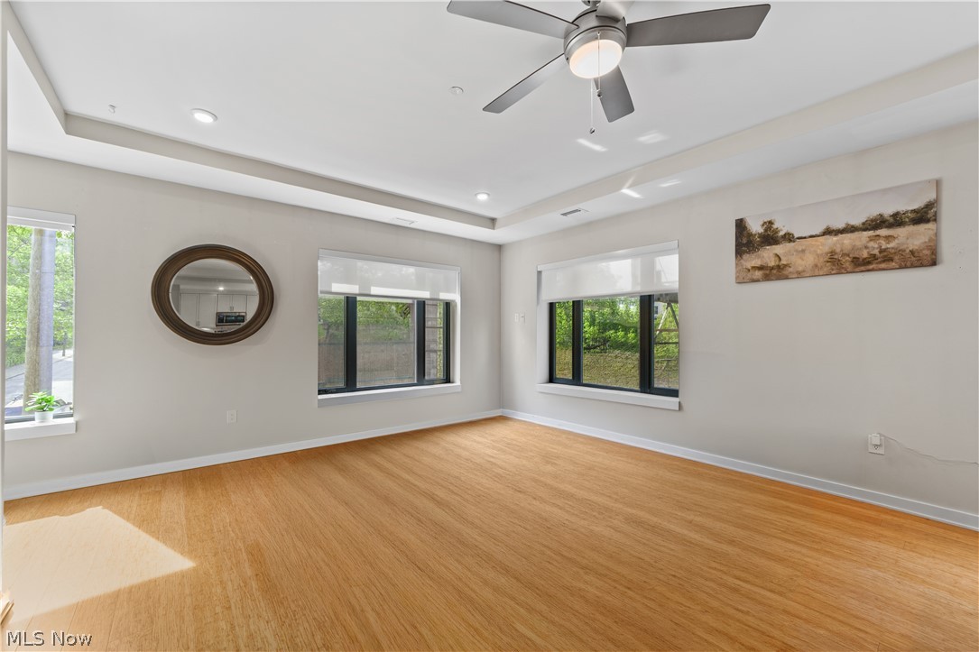 2044 Random Road, Unit 101 Cleveland, OH 44106 - Photo 34 of 44 2nd Floor Living