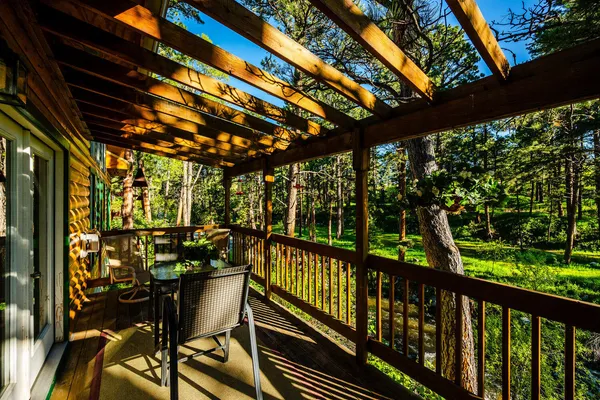 $775,000 | 43 Fish Hatchery Road, Story, WY 82842