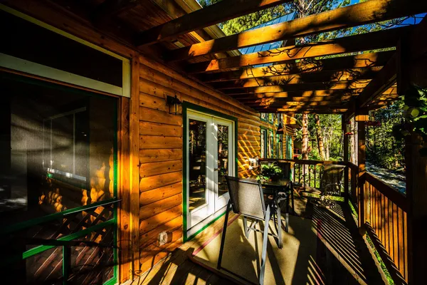 $775,000 | 43 Fish Hatchery Road, Story, WY 82842