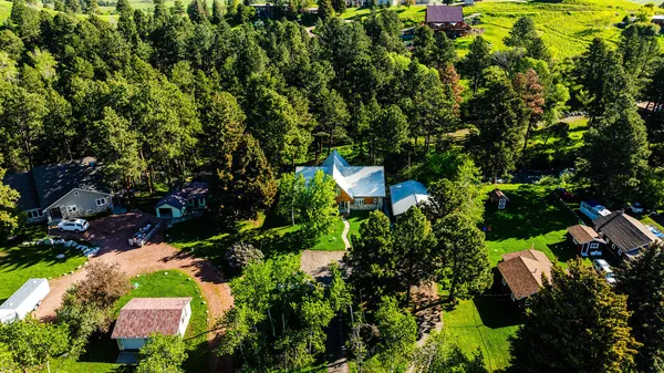 $775,000 | 43 Fish Hatchery Road, Story, WY 82842
