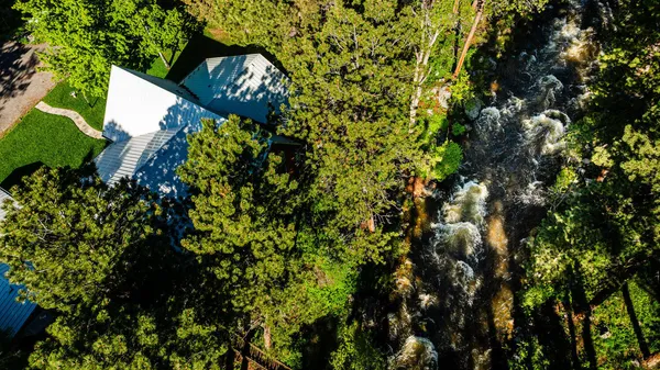 $775,000 | 43 Fish Hatchery Road, Story, WY 82842
