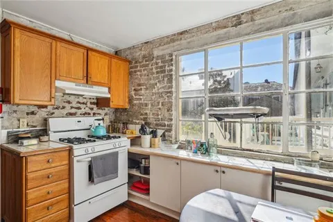$1,500,000 | 931-35 Dauphine Street, New Orleans, LA 70116