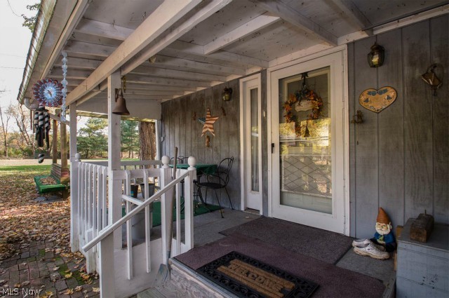 609 Barlow Road Hudson, OH 44236 - Photo 1 of 24 Gallery Image 1