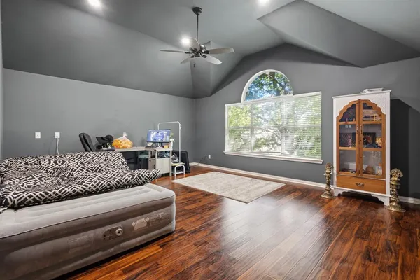 $3,800 | 3480 Daisy Lane, Grand Prairie, TX 75052