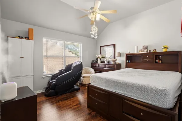 $3,800 | 3480 Daisy Lane, Grand Prairie, TX 75052