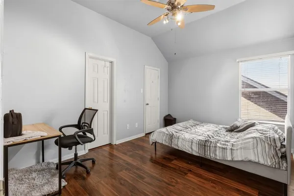 $3,800 | 3480 Daisy Lane, Grand Prairie, TX 75052