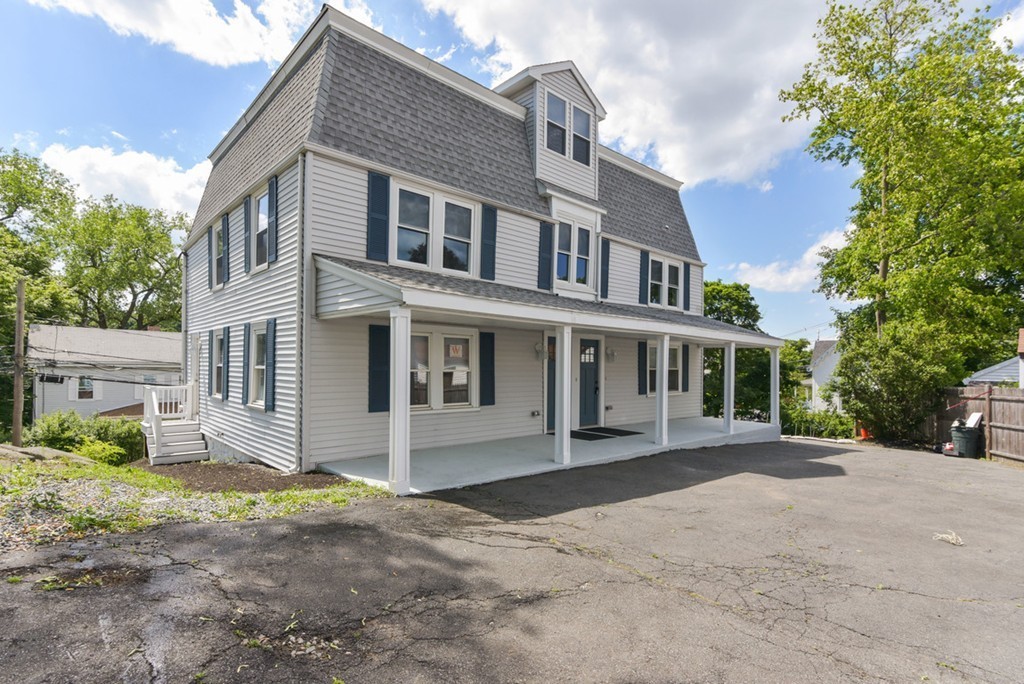 17 R Highland Street, Unit 1 Woburn, MA 01801 - Photo 1 of 15 Gallery Image 1