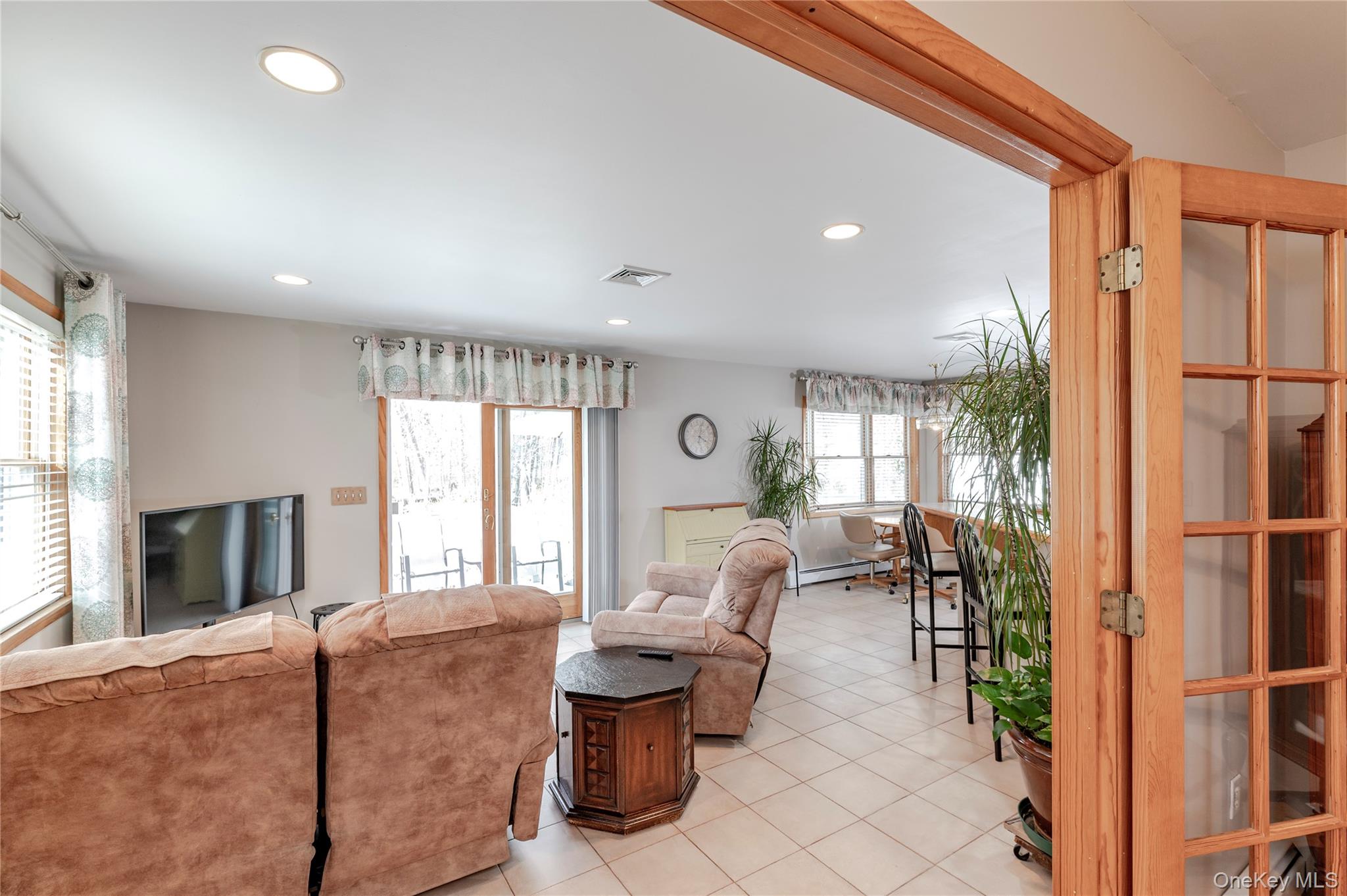 148 Lake Road Valley Cottage, NY 10920 - Photo 16 of 34