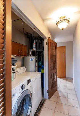 $685,500 | 148 Lake Road, Valley Cottage, NY 10920