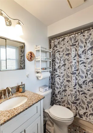 $685,500 | 148 Lake Road, Valley Cottage, NY 10920