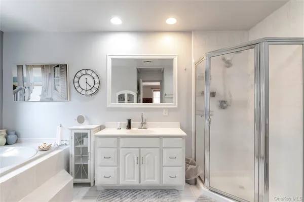 $685,500 | 148 Lake Road, Valley Cottage, NY 10920